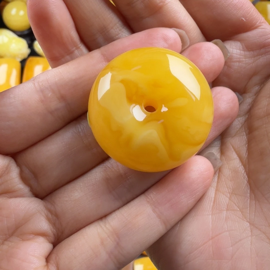 琥珀未镶嵌颈饰纯天然琥珀蜜蜡无优化