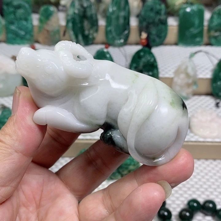 未镶嵌独山玉颈饰