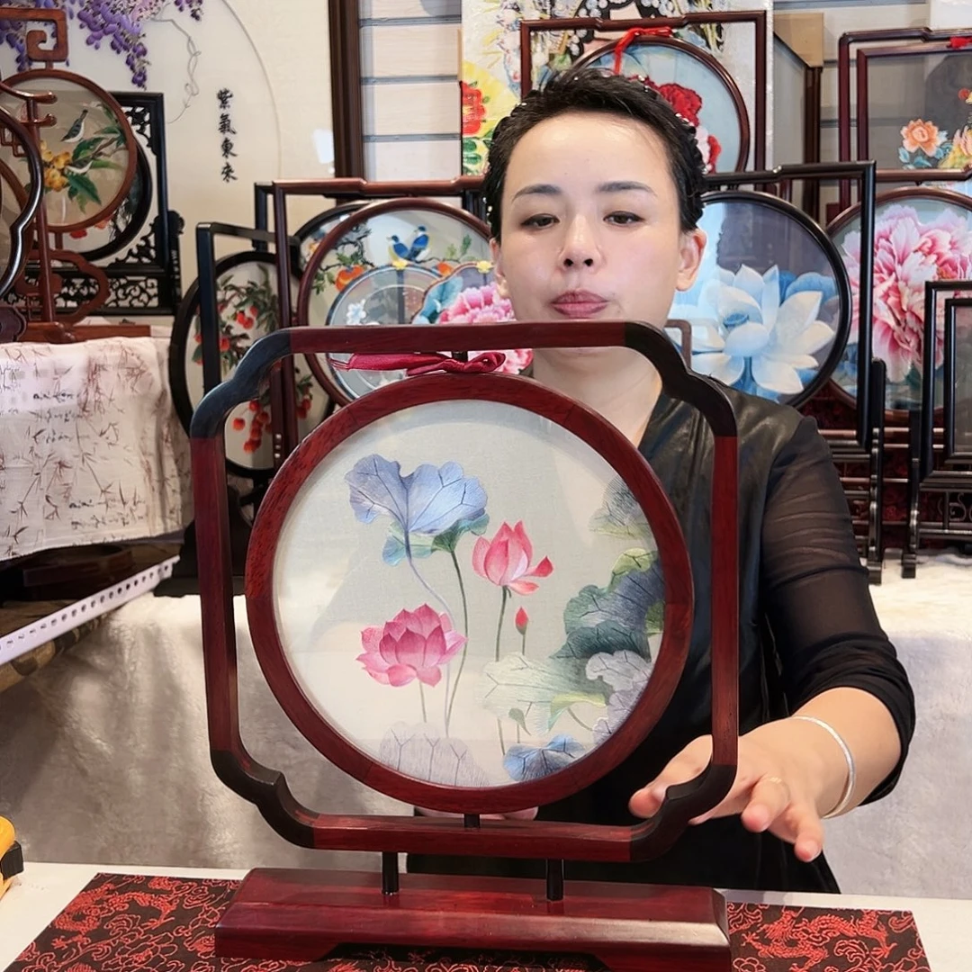 织绣苏绣摆台红木手工