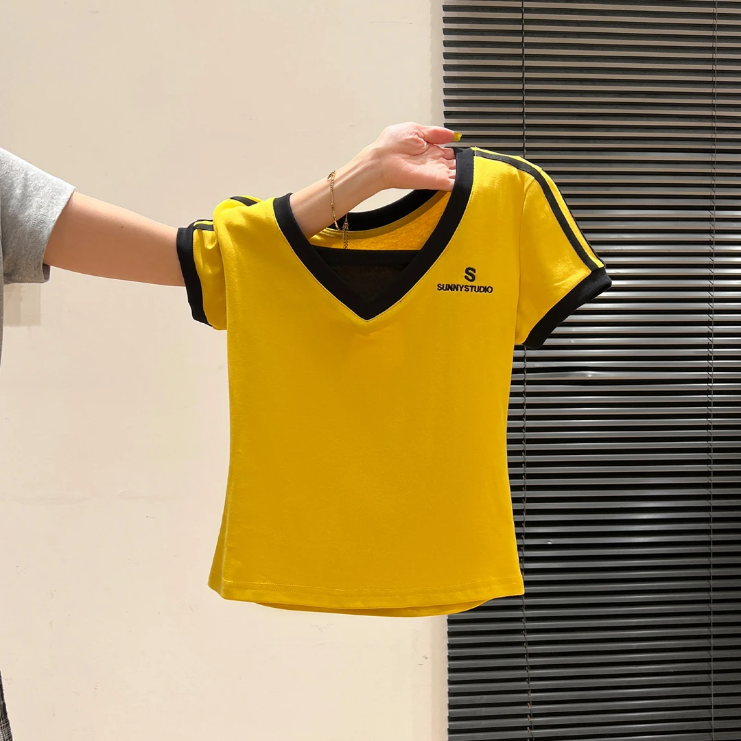 2025年夏季新款辣妹风修身显瘦上衣设计感拼接撞色字母刺绣短袖女