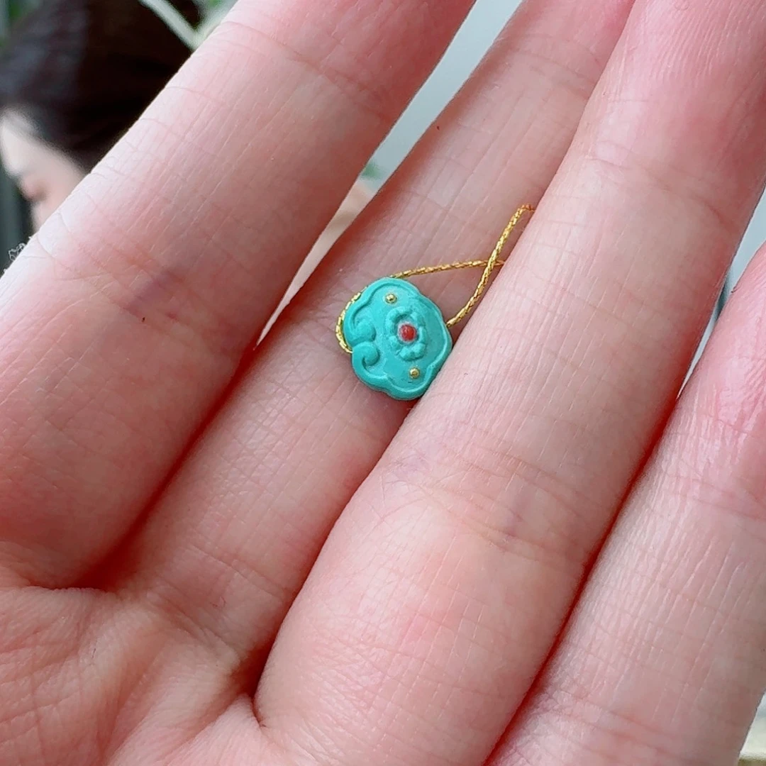 未镶嵌绿松石珠宝奇石