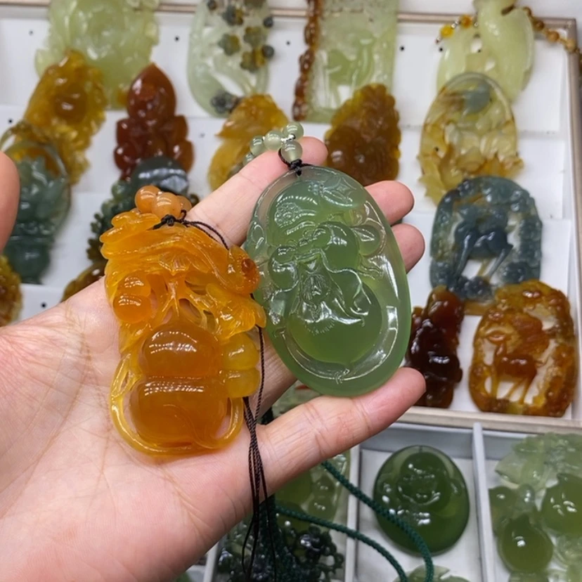 【闪购商品】未镶嵌蛇纹石玉颈饰?***?