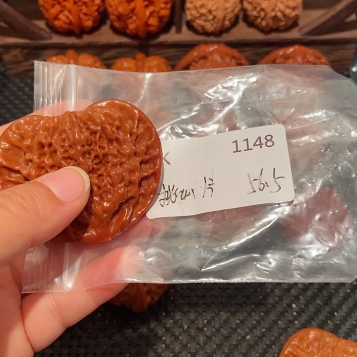 蜜***桃文玩核桃把件精品文玩