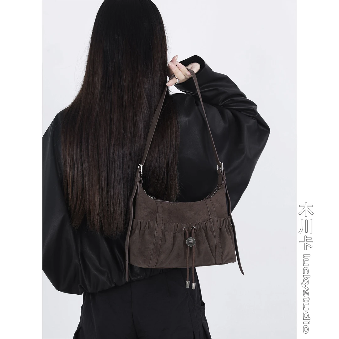 木川卡原创小众褶皱腋下包复古磨砂单肩斜挎包通勤休闲百搭