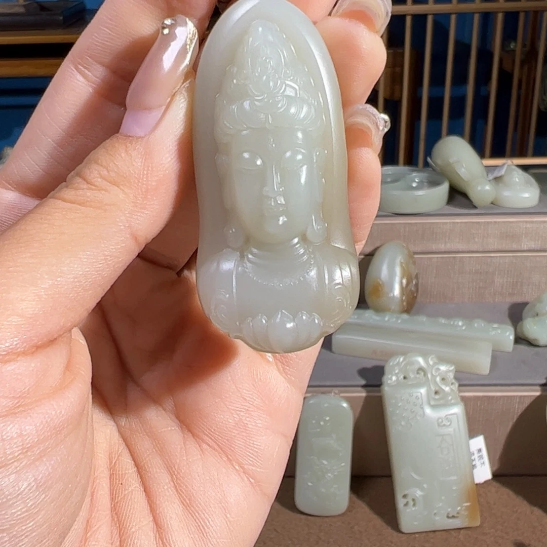 糖***文和田玉（糖玉）未镶嵌颈饰