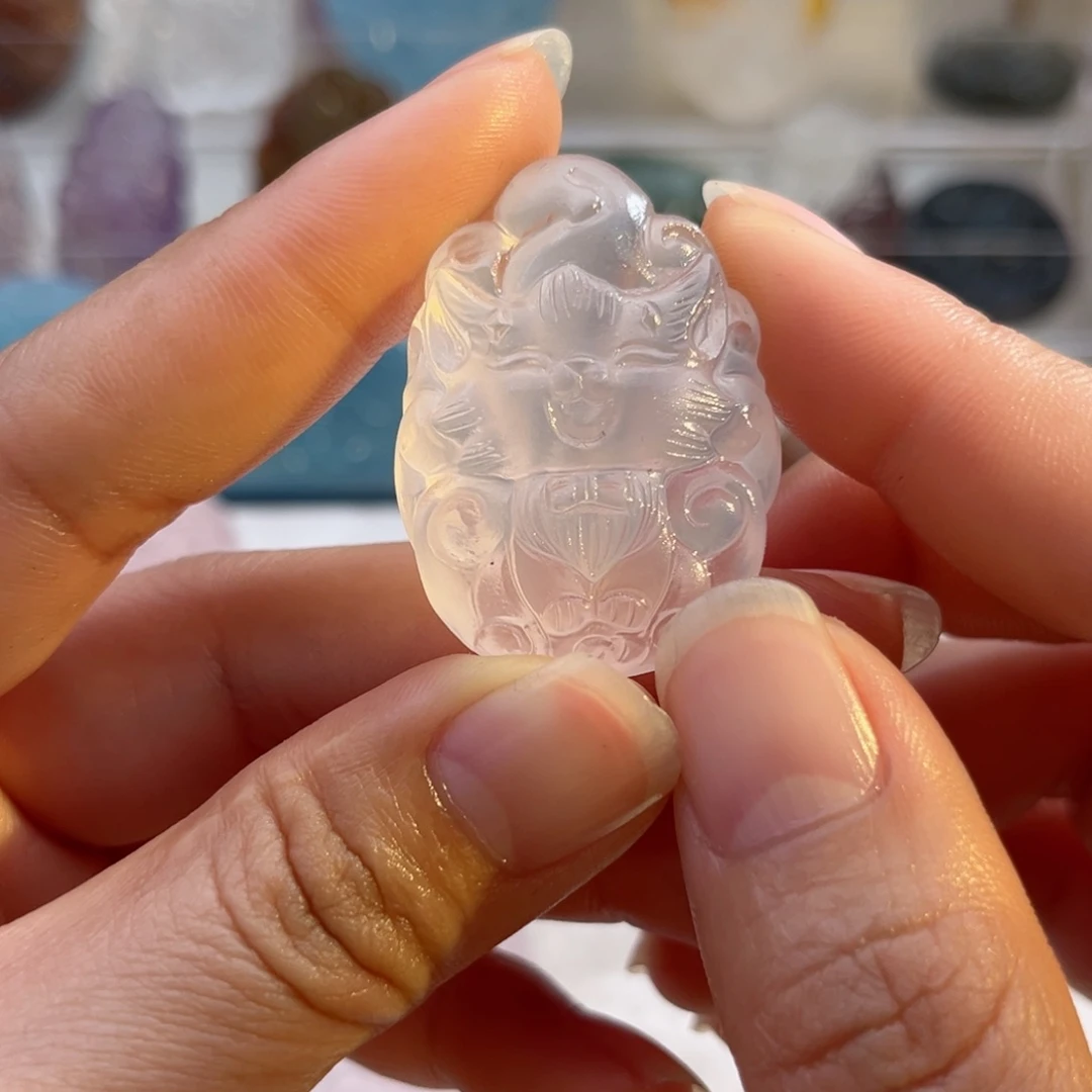 水晶颈饰未镶嵌北**离粉水嗷呜九尾