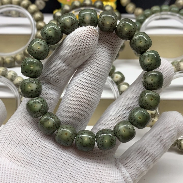 手串星月菩提13号 绿幽灵小细星12.5/11.5