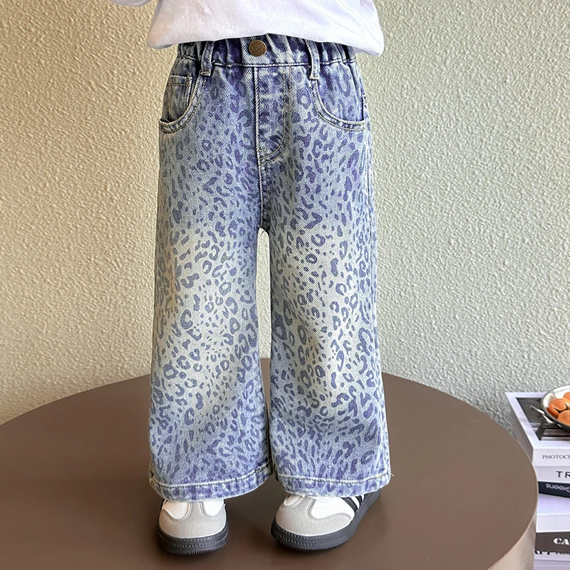 女童装豹纹牛仔裤洋气春秋款时髦儿童阔腿裤韩版女宝宝长裤子宽松