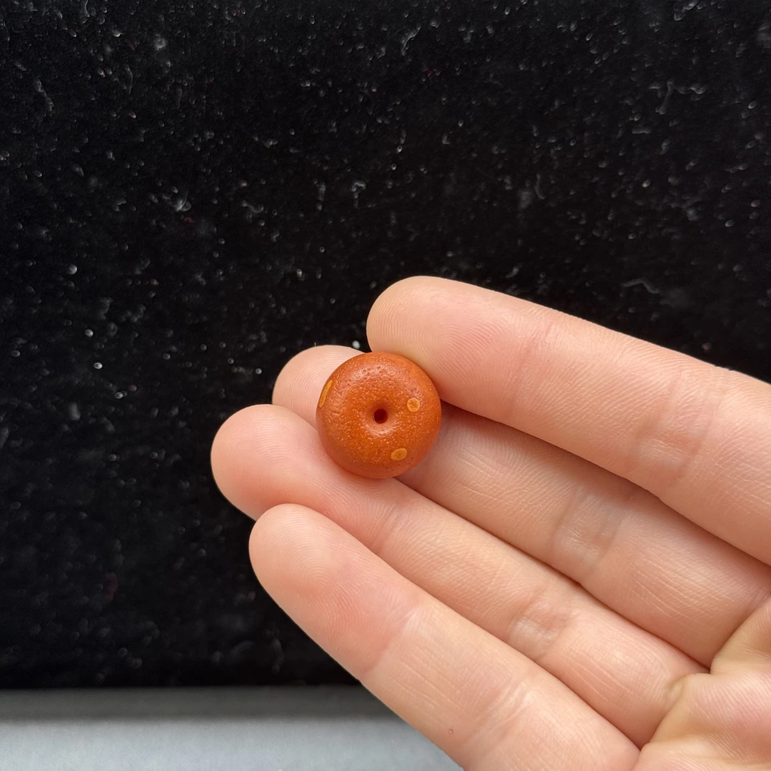 Y6538天然原矿蜜蜡 老蜡墩子 16.3*11.8mm抖音基地质检发货