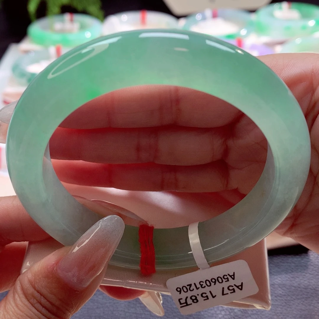 未镶嵌手镯翡翠57圈起光冰甜绿（23号）