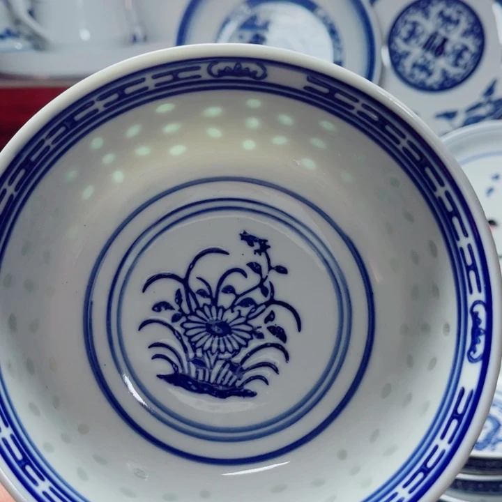 青花玲珑5.5寸饭碗兰花