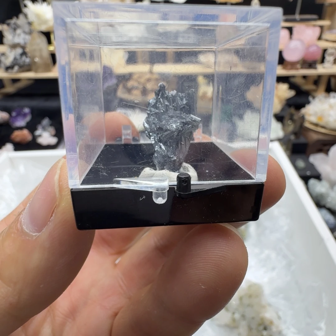 阿***然石材天然水晶摆件