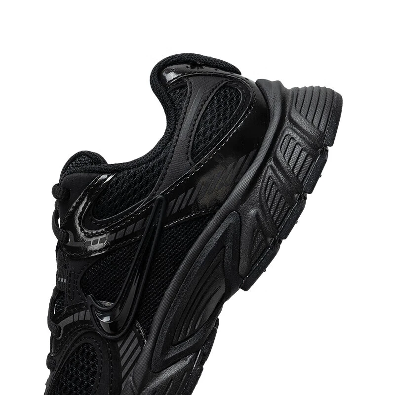 NIKE/耐克跑步鞋女新款V5 RNR低帮缓震运动鞋轻便耐磨透气休闲鞋