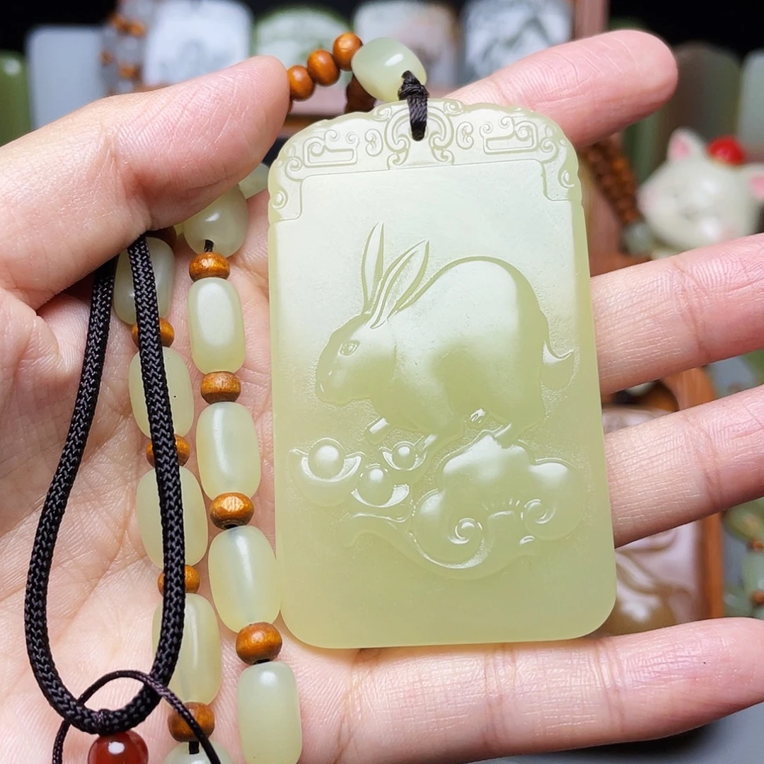 ༺***༻新疆昆仑山脉料生肖兔