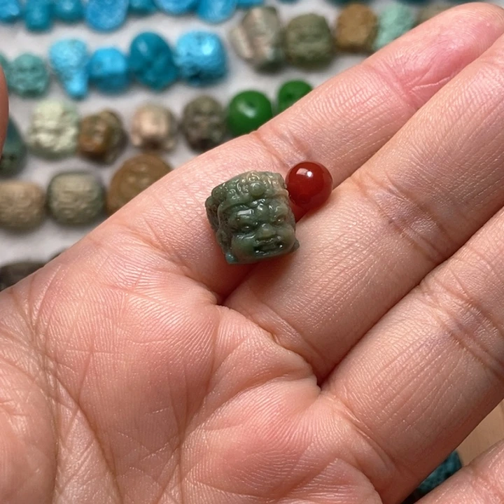 南红玛瑙未镶嵌颈饰