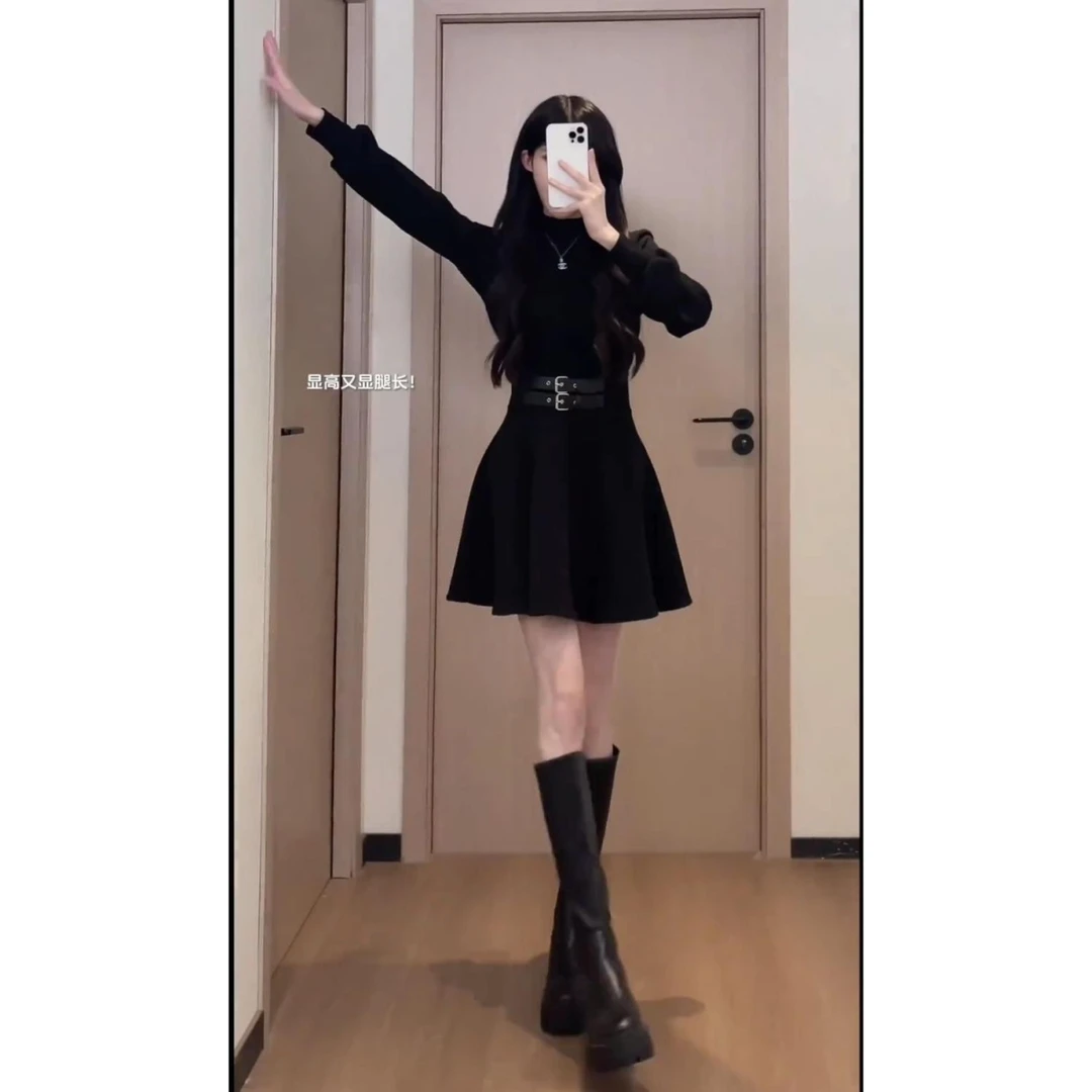法式黑色内搭连衣裙子女秋冬2025年新款小个子掐腰裙约会穿搭礼服