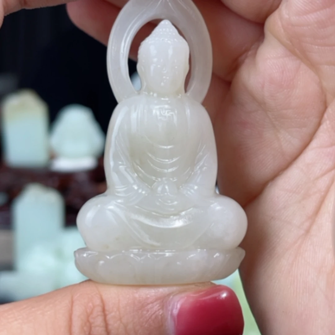 【闪购商品】颈饰未镶嵌和田玉