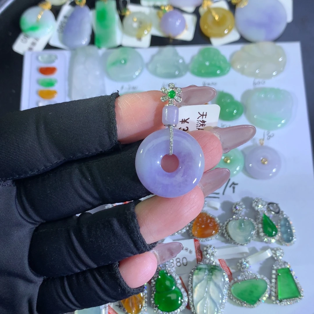 翡翠18K金镶嵌吊坠(不含链)紫甜甜圈