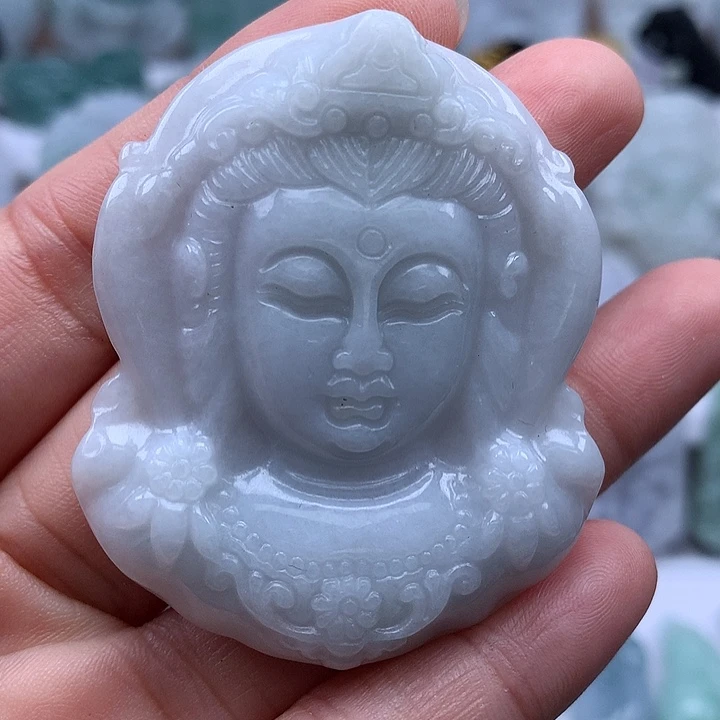 翡翠未镶嵌颈饰观音福利