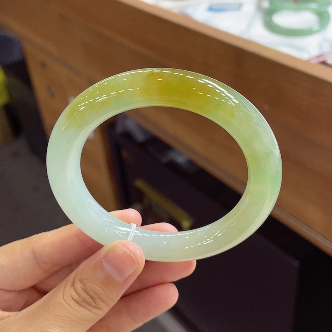 翡翠未镶嵌手镯28 号链接