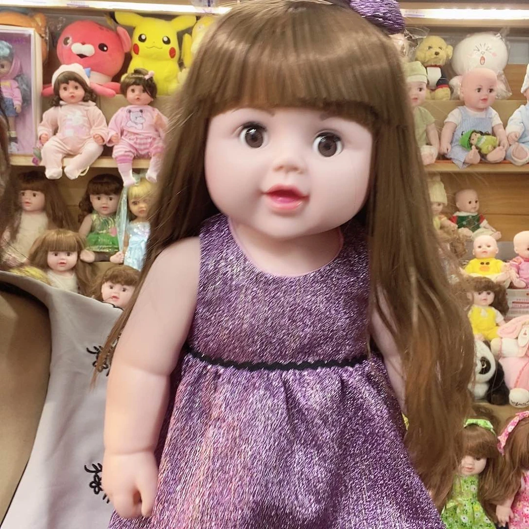 塑料软糖胶娃娃玩具