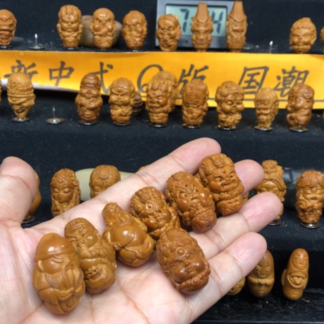 【闪购商品】橄榄核手串/手链小**牛3颗大黑天3颗关羽大黑天头