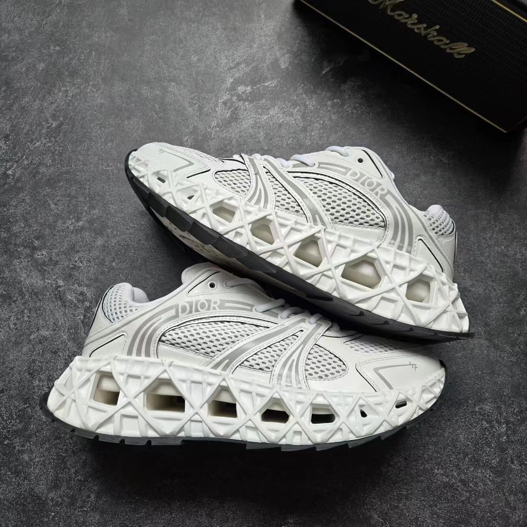 99新 DIOR/迪奥 42码 B35 白 鞋