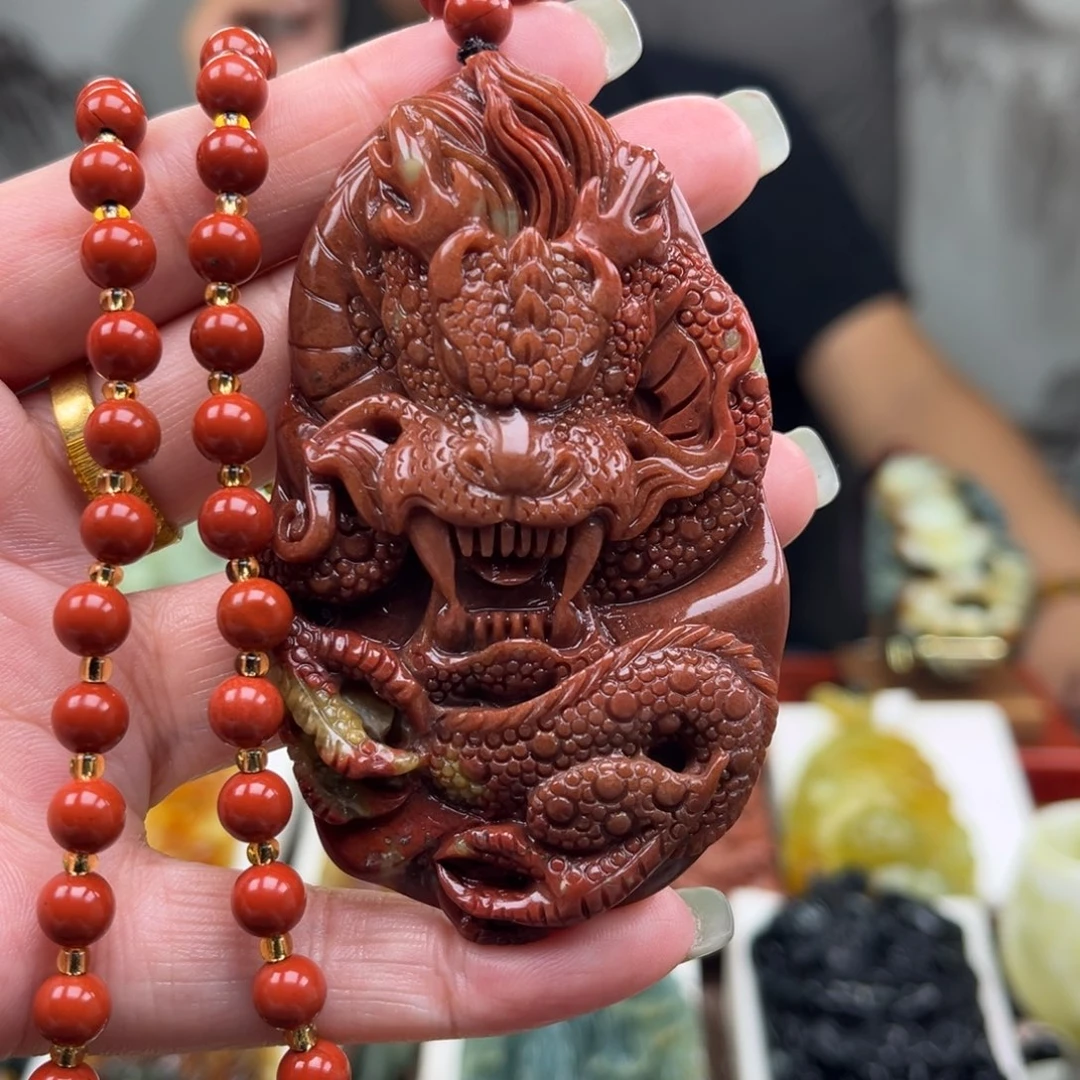 岫玉未镶嵌颈饰挂件