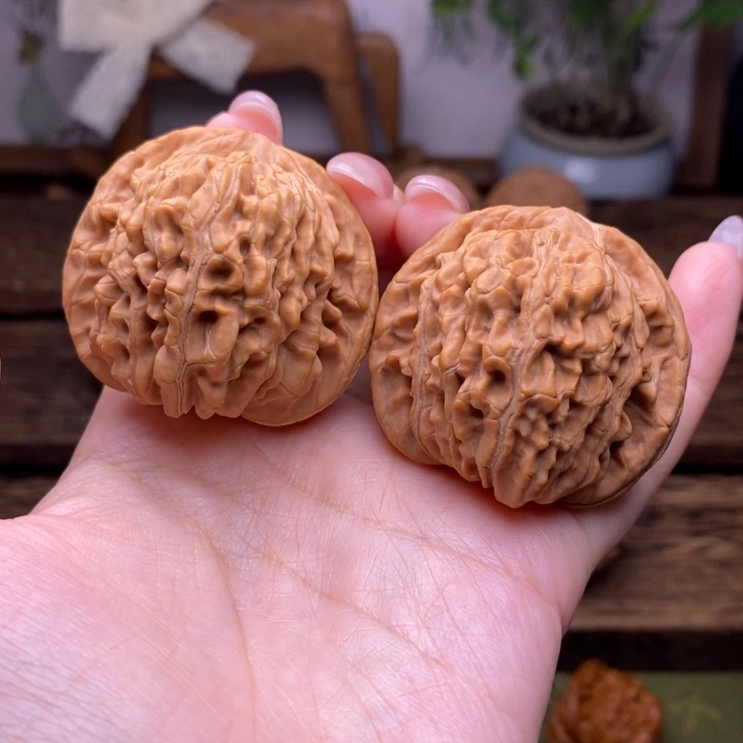 文玩核桃把件全品42尺蓟县四座楼