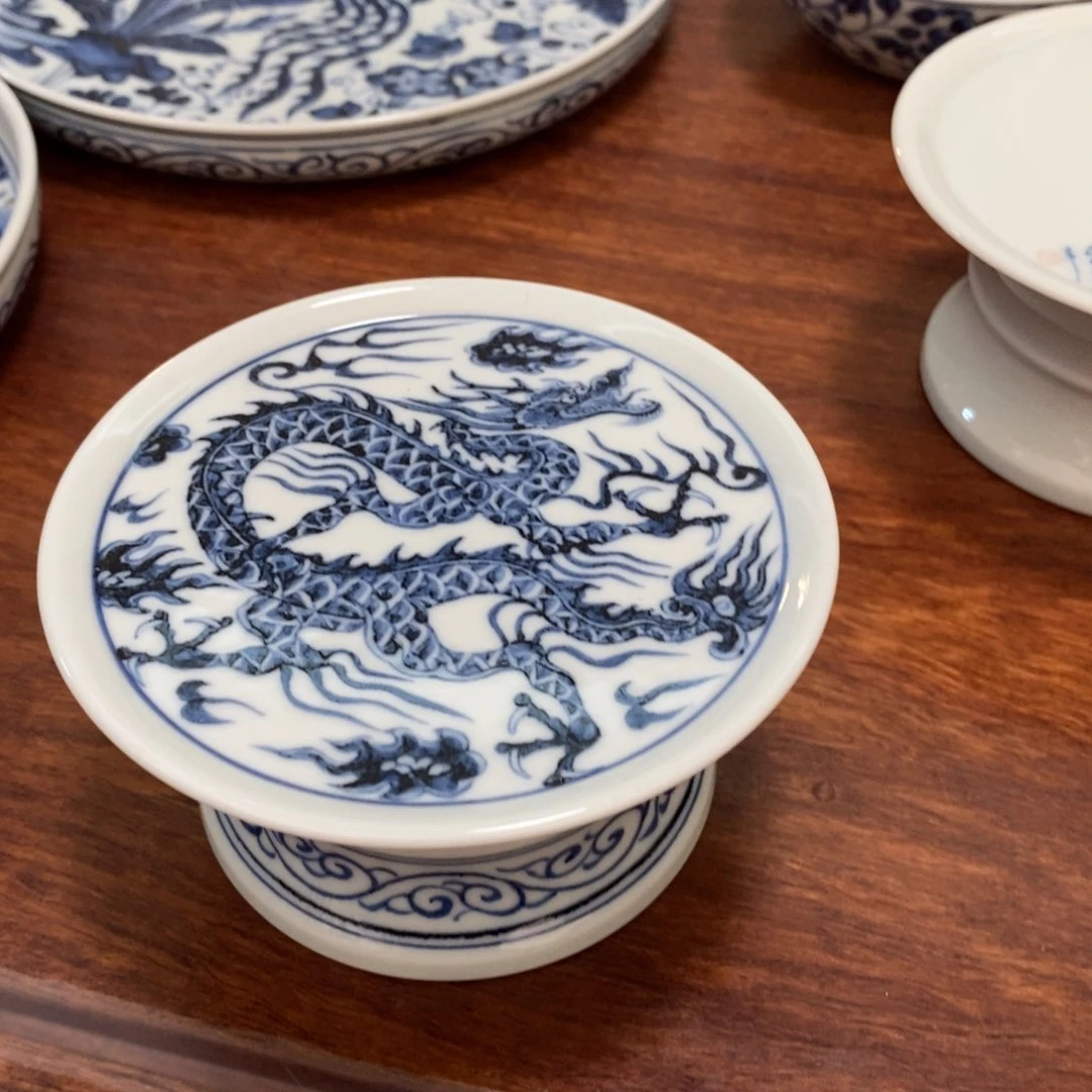 如**茶仿元青花龙纹盖置