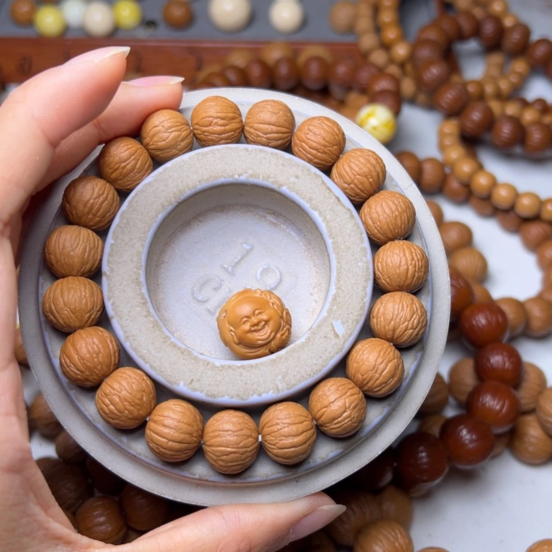 阿****猴头核桃手串运费不退