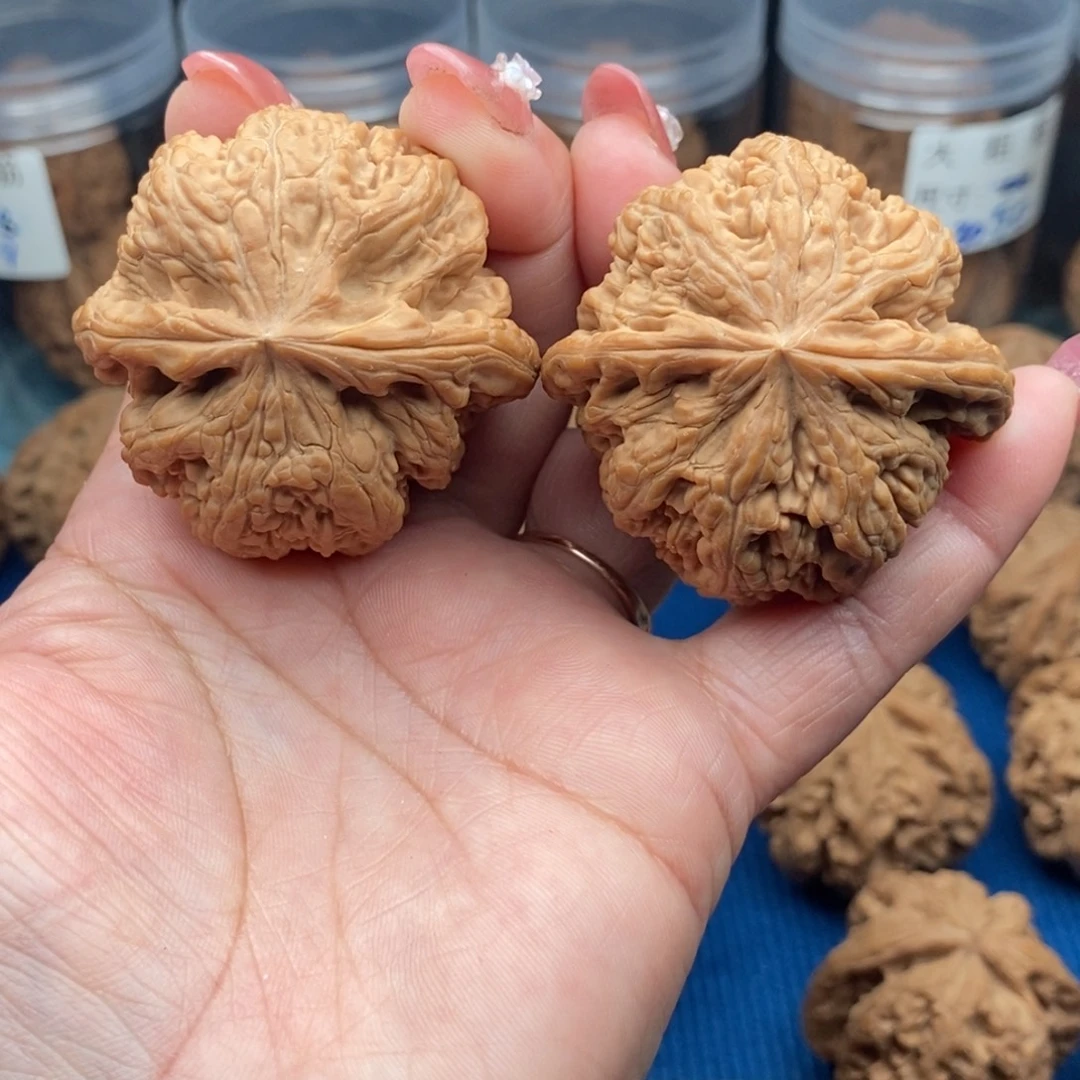 费***多把件文玩核桃粗筋45