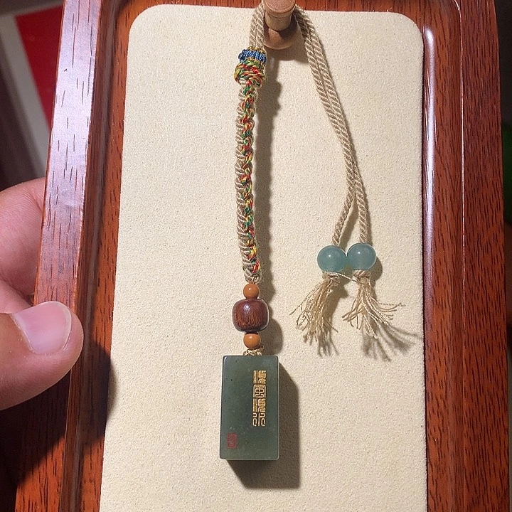 和田玉未镶嵌包链和田玉105