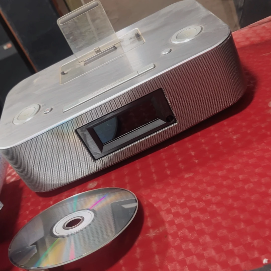 8新飞利浦的苹果音乐放大器