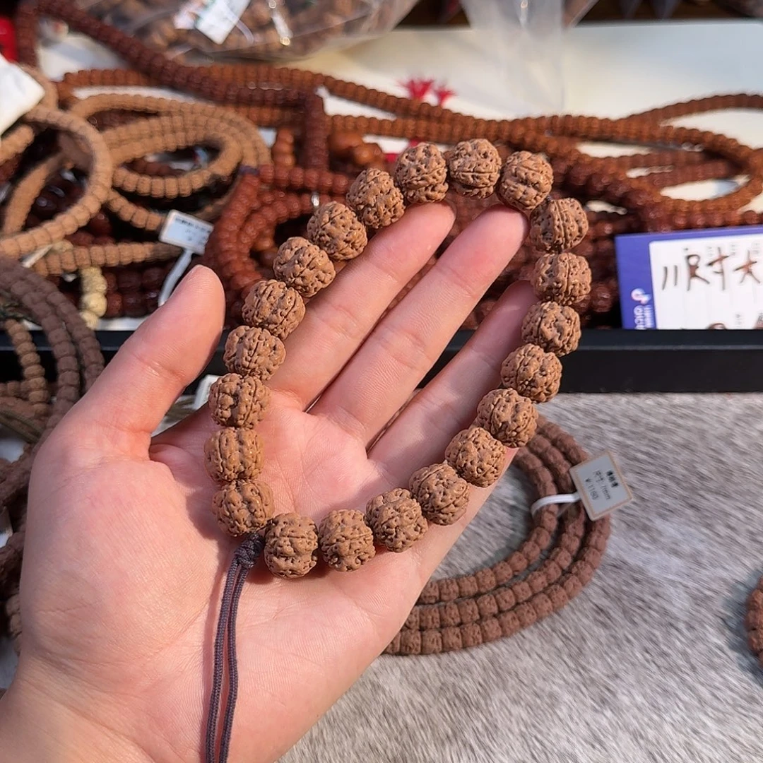 金刚菩提吊坠方墩梅花
