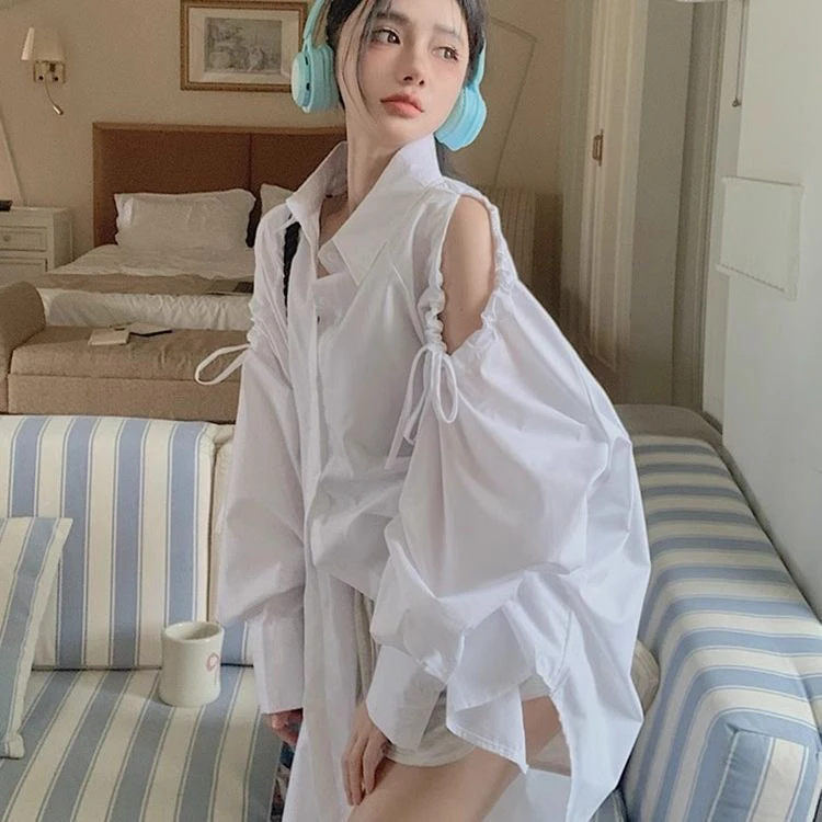 大码中长款女防晒衬衫慵懒松弛感露肩春秋露肩高级感衬衫白色上衣