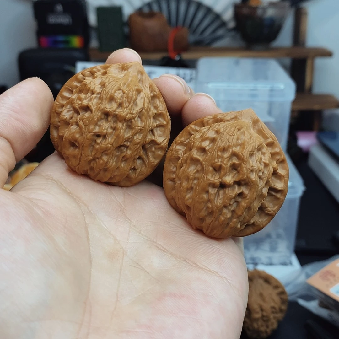 文玩核桃把件橘*?崔凯40