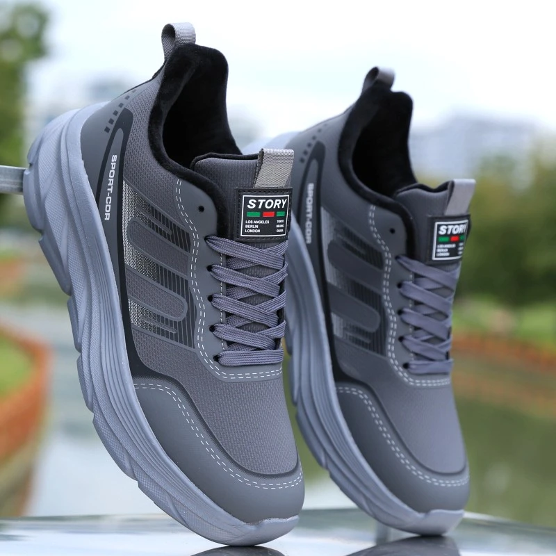 【超轻】皮面防水厚底弹力运动鞋中青年秋冬季防滑耐磨休闲跑步鞋