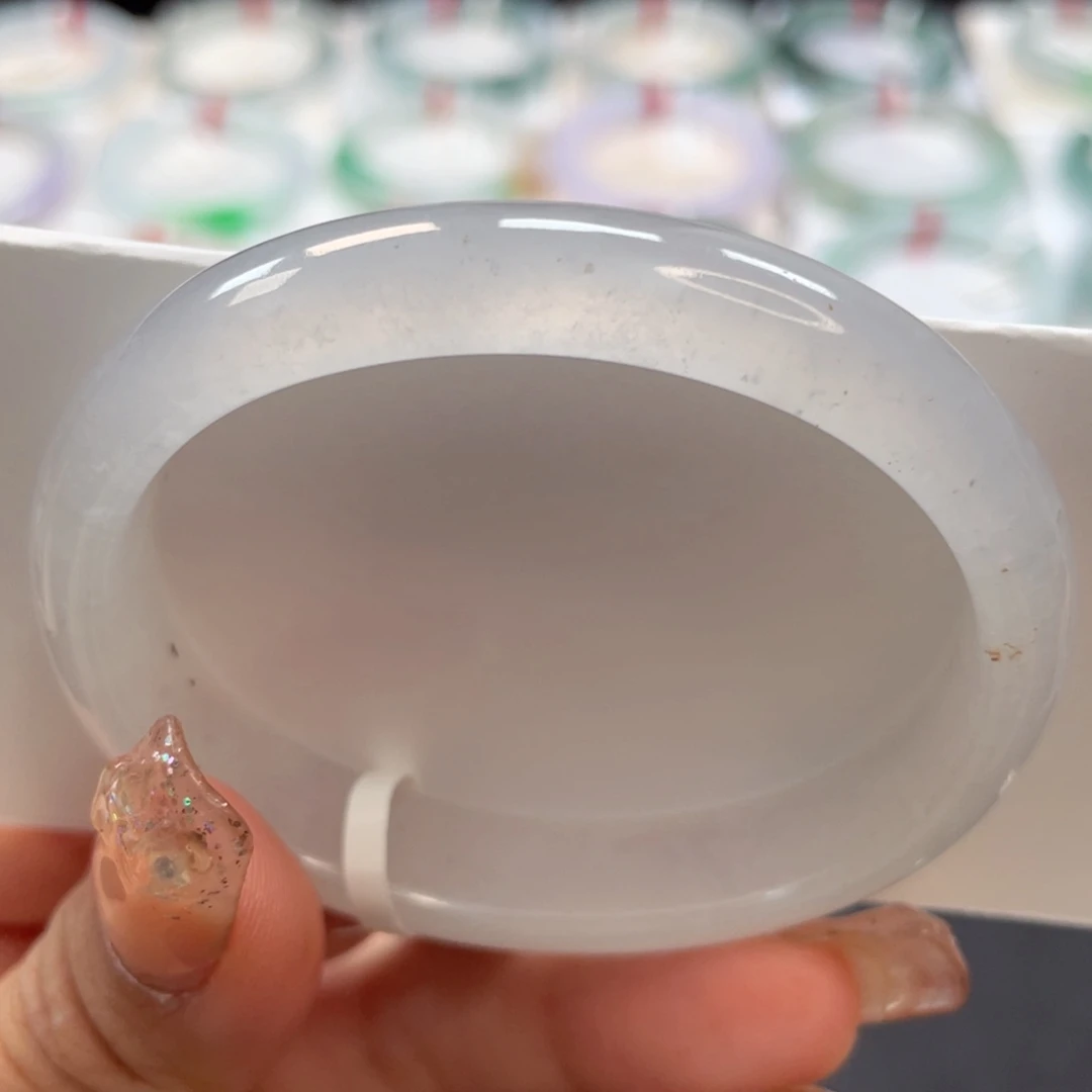 【闪购商品】翡翠手镯（贵妃镯）未镶嵌54.8冰透白冰炸光24号