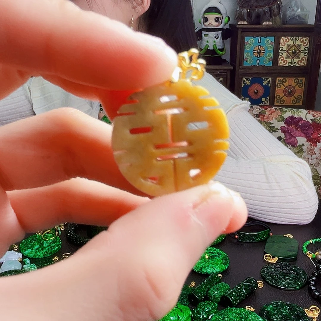 颈饰银S925镶嵌翡翠多样性