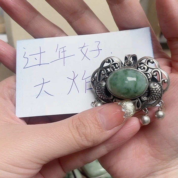 透闪石-蛇纹石玉颈饰银S925镶嵌雪*