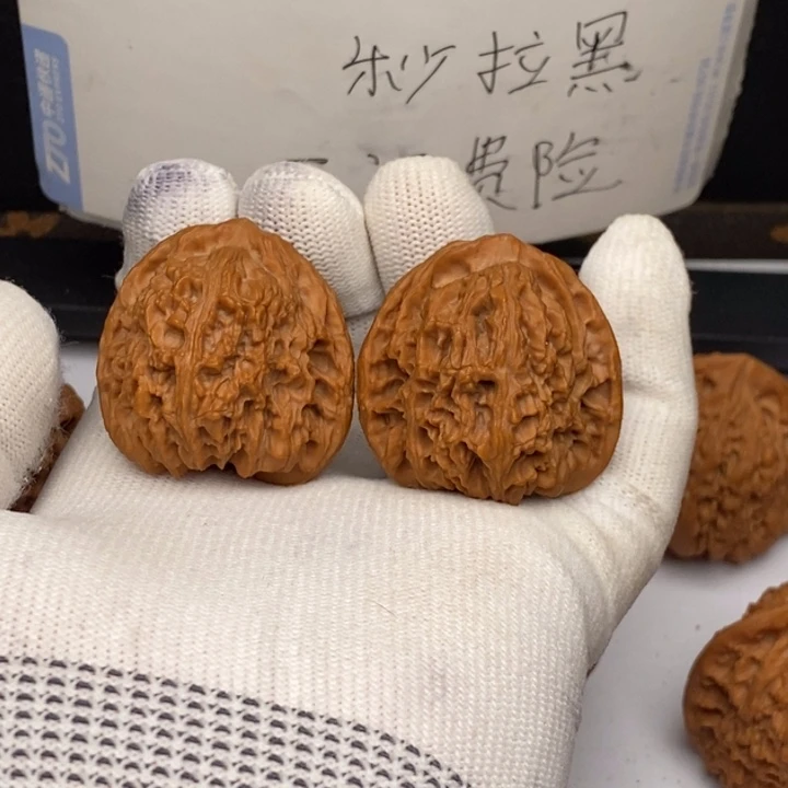 把件文玩核桃三角南疆石38