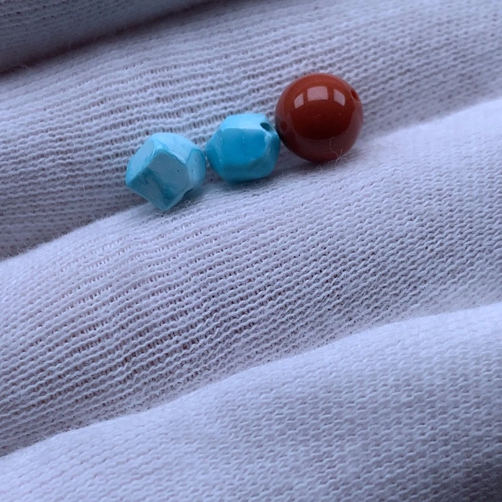 南红玛瑙未镶嵌珠宝奇石