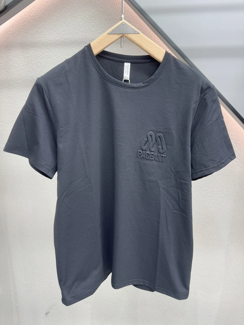 418小众设计商场撤柜短袖