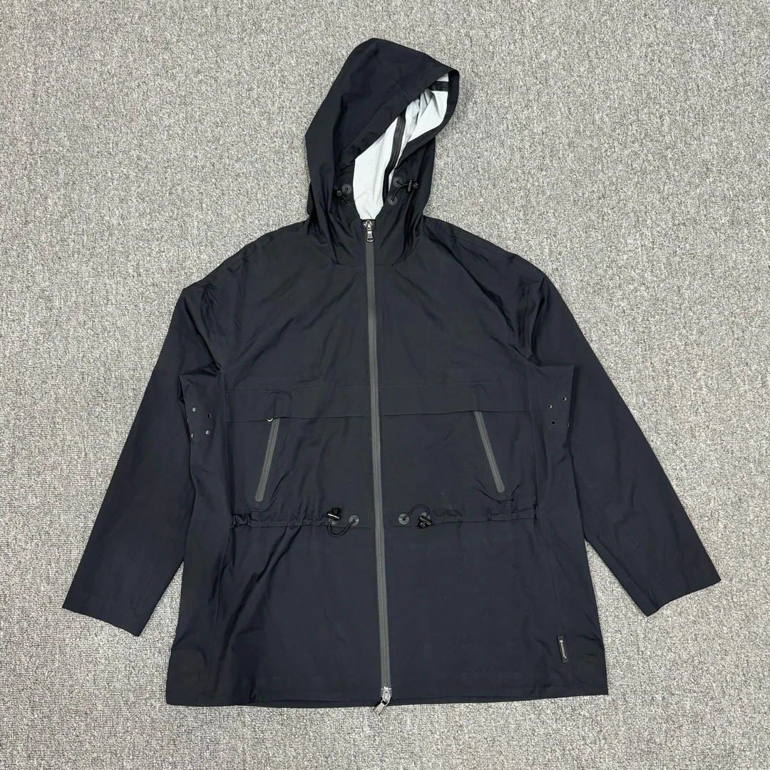 99新 MONCLER 8117067 蒙口黑色背后logo机能风冲锋衣外套 0码