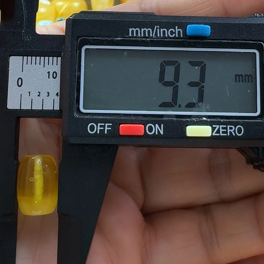 蜜蜡未镶嵌裸石25杂