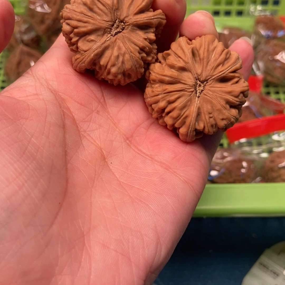 宇***生核桃手串/手链三棱