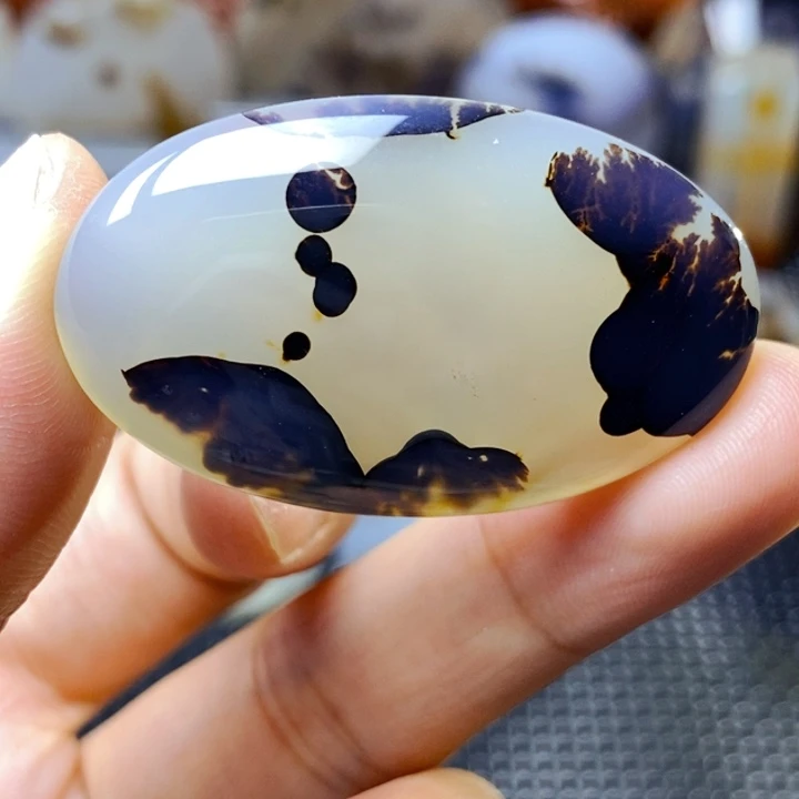 玛瑙/玉髓未镶嵌珠宝半成品