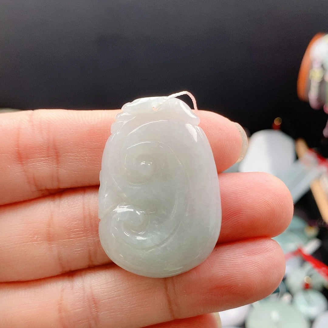 翡翠未镶嵌吊坠(不含链)43如意