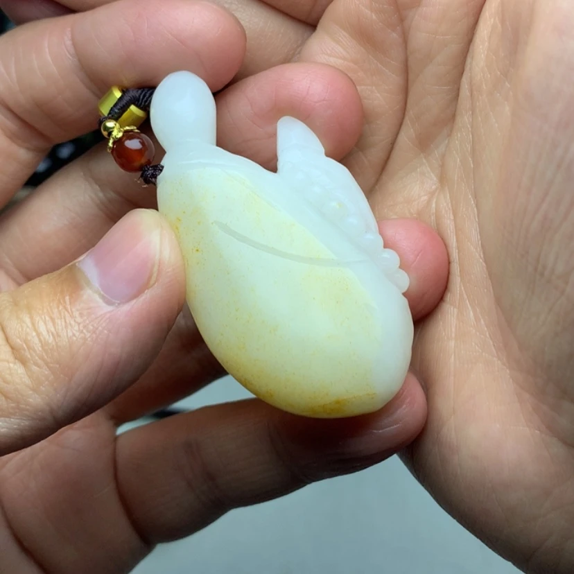 【闪购商品】颈饰未镶嵌和田玉